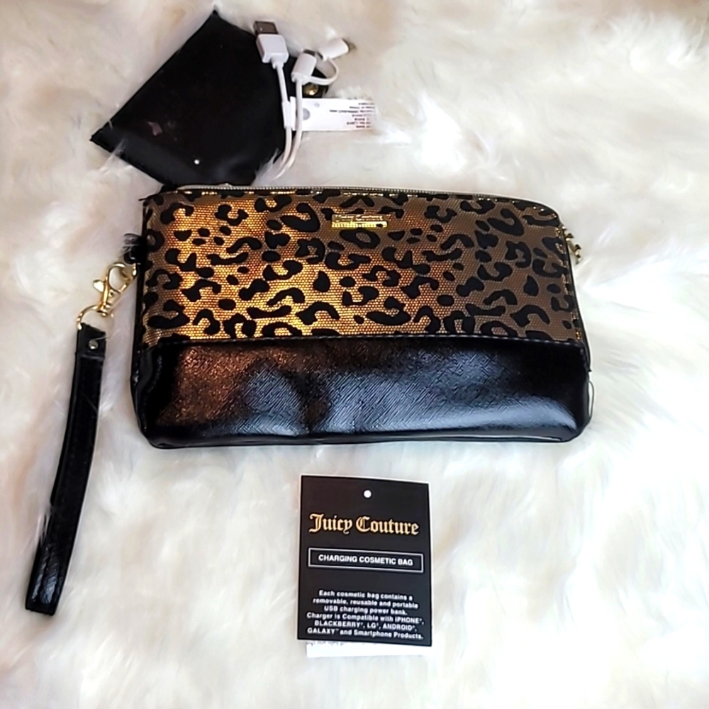 Juicy Couture Leopard Charging Wristlet Clutch Cosmetic Bag Power Bank Included